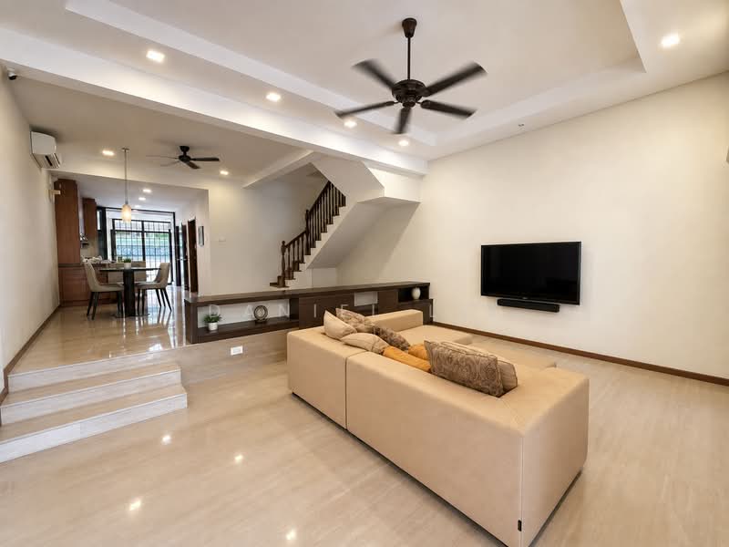 Spacious 5-Bedroom Terrace Home with Red-Brick Attic | Fudu Park, Fudu Walk, 5 Bedrooms, 2,400 sqft, Terraced House For Rent, by Daniel Lee, 500234502 - Living Room - PropertyGuru.com.sg