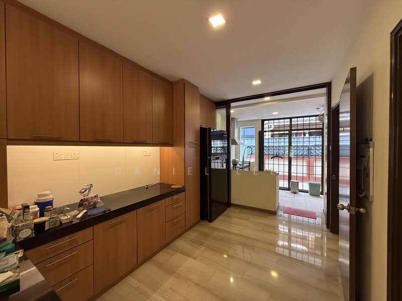 Spacious 5-Bedroom Terrace Home with Red-Brick Attic | Fudu Park, Fudu Walk, 5 Bedrooms, 2,400 sqft, Terraced House For Rent, by Daniel Lee, 500234502 - PropertyGuru.com.sg