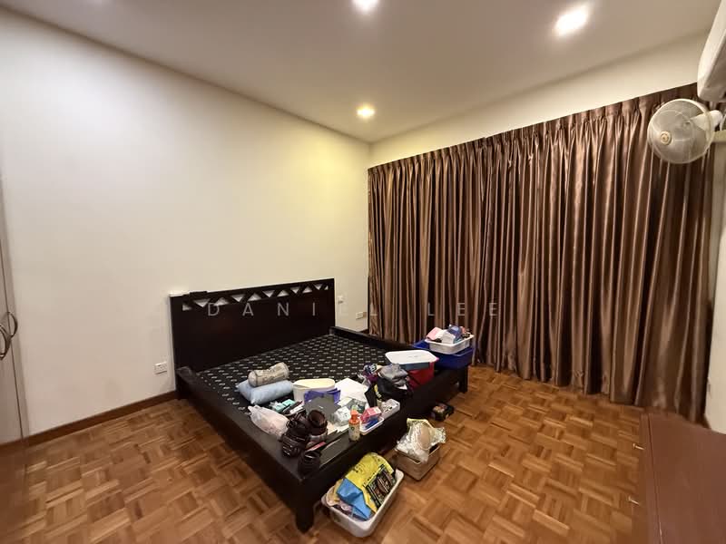 Spacious 5-Bedroom Terrace Home with Red-Brick Attic | Fudu Park, Fudu Walk, 5 Bedrooms, 2,400 sqft, Terraced House For Rent, by Daniel Lee, 500234502 - PropertyGuru.com.sg