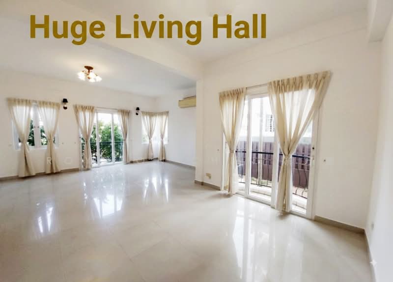 KJ Mansion, 7 Rosyth Road, 4 Bedrooms, 1,561 sqft, Apartment For Rent, by Royston Chen 陈万喜, 500234509 - Living Room - PropertyGuru.com.sg