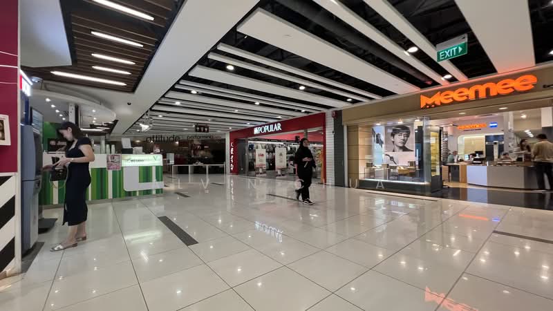 Bukit Timah Plaza, 1 Jalan Anak Bukit, 250 sqft, Mall Shop For Rent, by Alvin Chua, 500234513 - Interior - CommercialGuru.com.sg