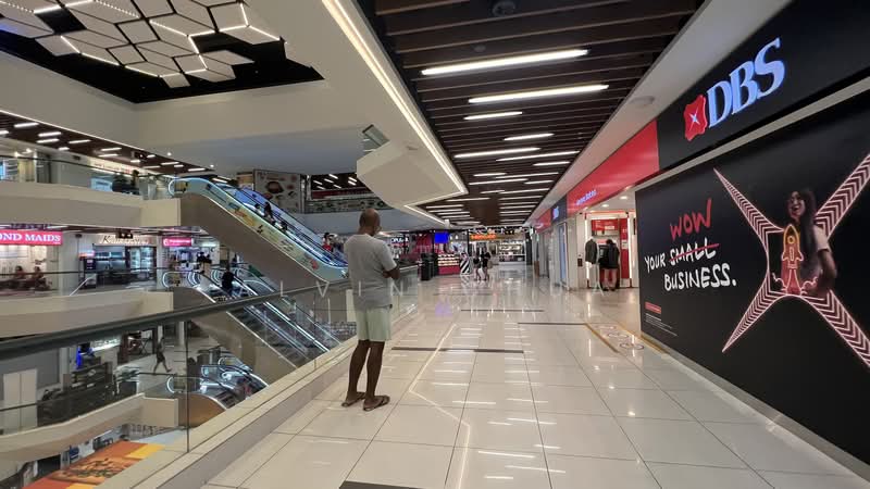 Bukit Timah Plaza, 1 Jalan Anak Bukit, 250 sqft, Mall Shop For Rent, by Alvin Chua, 500234513 - Corridor - CommercialGuru.com.sg