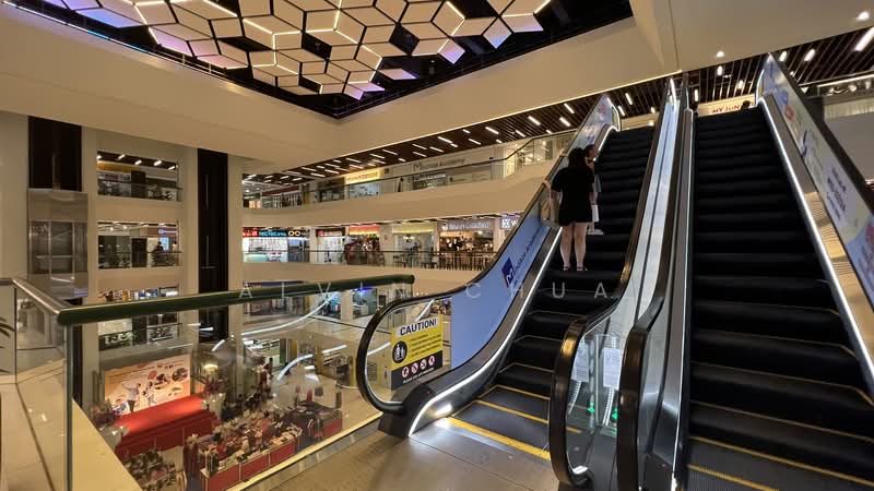 Bukit Timah Plaza, 1 Jalan Anak Bukit, 250 sqft, Mall Shop For Rent, by Alvin Chua, 500234513 - Interior - CommercialGuru.com.sg
