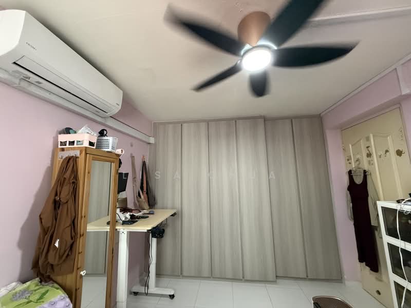 503 Bedok North Street 3, 503 Bedok North Street 3, 2 Bedrooms, 635 sqft, HDB Flat For Sale, by Lisa Chua, 500234515 - Bedroom - PropertyGuru.com.sg