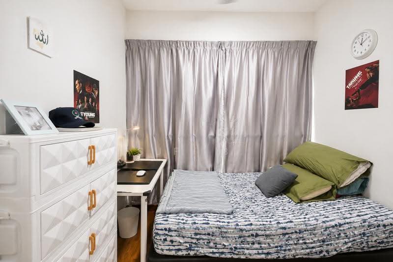 Forestville, 42 Woodlands Drive 16, 3 Bedrooms, 1,033 sqft, Condominium For Sale, by Sufy B., 500234516 - Common Bedroom - PropertyGuru.com.sg