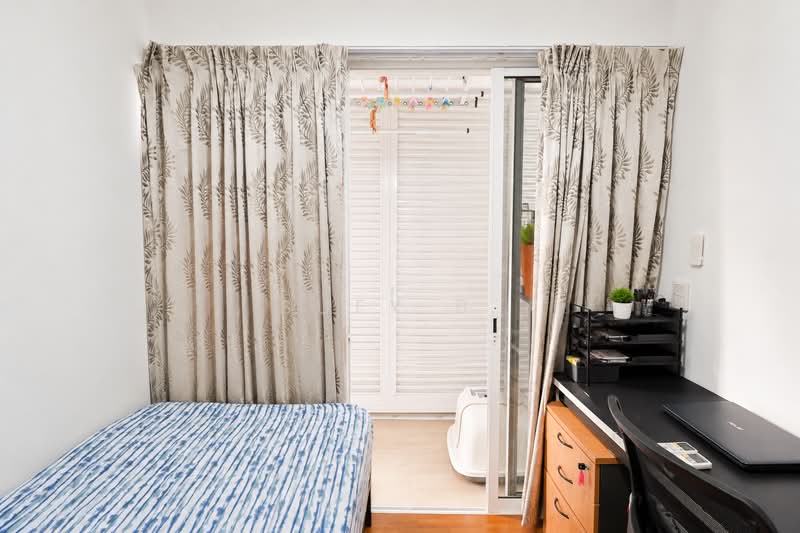 Forestville, 42 Woodlands Drive 16, 3 Bedrooms, 1,033 sqft, Condominium For Sale, by Sufy B., 500234516 - Common Bedroom - PropertyGuru.com.sg
