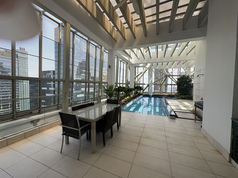 One Shenton, 1 Shenton Way, 4 Bedrooms, 6,674 sqft, Condominium For Sale, by King Kong, 500234525 - Pool - PropertyGuru.com.sg