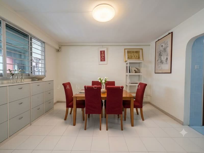 16 Toh Yi Drive, 16 Toh Yi Drive, 3 Bedrooms, 1,119 sqft, HDB Flat For Sale, by Janice Lim, 500234529 - Dining Room - PropertyGuru.com.sg