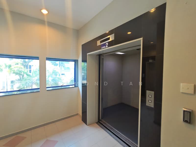 Crystal Time Building, 16 Tannery Lane, Macpherson / Potong Pasir, 2,925 sqft, Light Industrial (B1) For Rent, by Desmond Tan, 500234546 - Corridor - CommercialGuru.com.sg