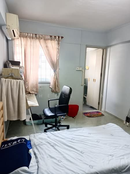 316 Clementi Avenue 4, 316 Clementi Avenue 4, Room Rental, 200 sqft, HDB Flat For Rent, by Schelle Gan, 500234551 - Bedroom - PropertyGuru.com.sg