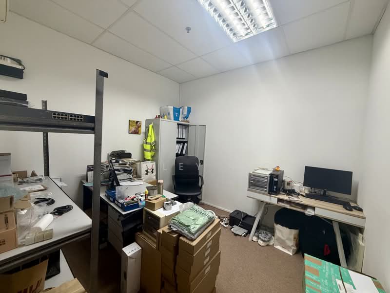 Ubi Techpark, 10 Ubi Crescent, 1,679 sqft, Light Industrial (B1) For Sale, by Ashley Neo, 500234555 - CommercialGuru.com.sg