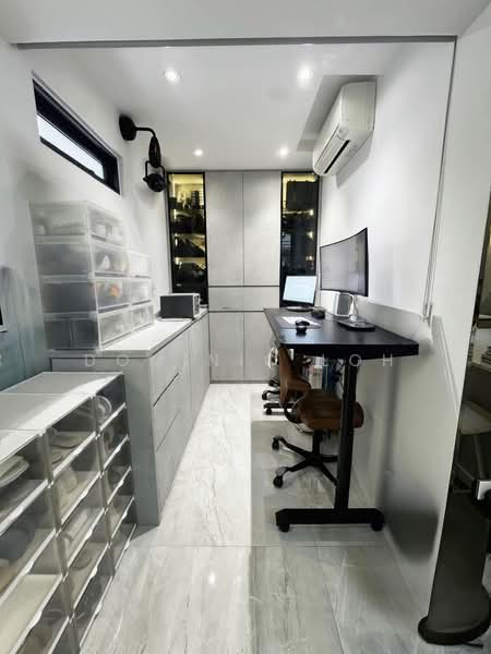 Lake Grande, 8 Jurong Lake Link, 1 Bedroom, 657 sqft, Condominium For Sale, by Dominic Loh, 500234559 - Study - PropertyGuru.com.sg