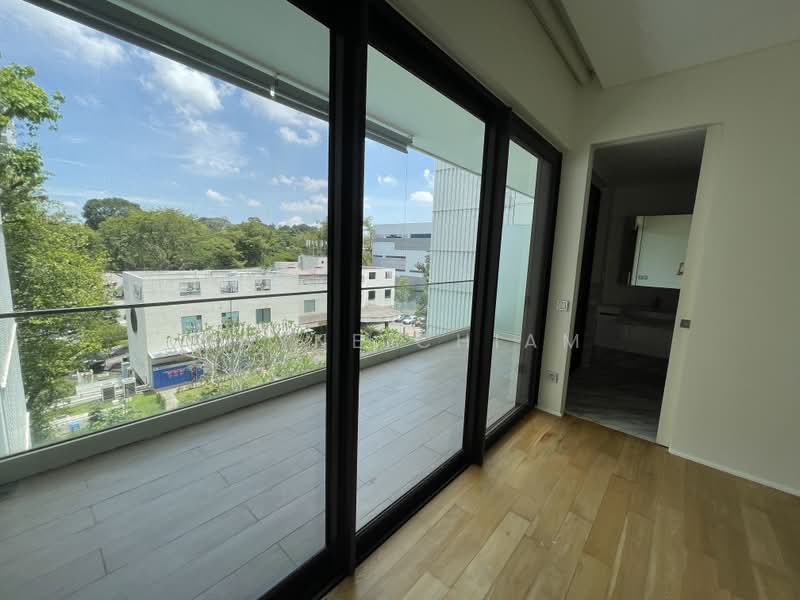 8 Nassim Hill, 8 Nassim Hill, 4 Bedrooms, 4,500 sqft, Apartment For Rent, by Wayne Chiam, 500234564 - Balcony - PropertyGuru.com.sg