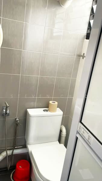 421 Jurong West Street 42, 421 Jurong West Street 42, Room Rental, 120 sqft, HDB Flat For Rent, by Steven Choo, 500234569 - Bathroom - PropertyGuru.com.sg