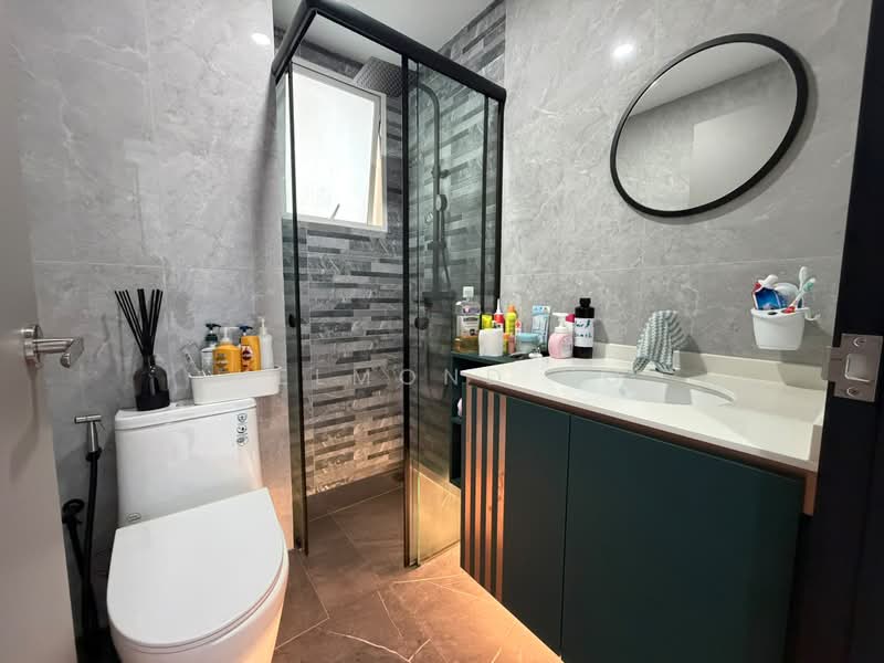 The Tropica, 57 Tampines Avenue 1, 2 Bedrooms, 990 sqft, Condominium For Sale, by Kelmond Ho, 500234570 - Bathroom - PropertyGuru.com.sg