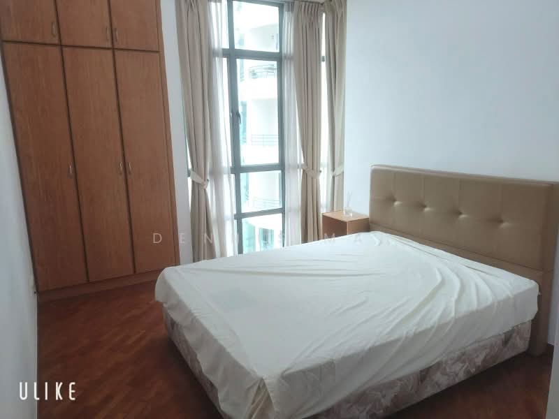 Tanglin Regency, 381 Tanglin Road, 2 Bedrooms, 883 sqft, Condominium For Rent, by Dennis Mah, 500234585 - Bedroom - PropertyGuru.com.sg