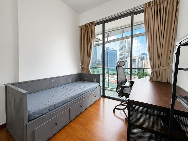 Lincoln Suites, 1 Khiang Guan Avenue, Newton / Novena, 3 Bedrooms, 1,561 sqft, Condominium For Sale, by Vevien Ong, 500234590 - Bedroom - PropertyGuru.com.sg