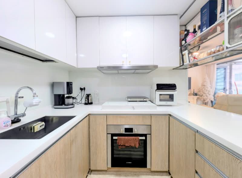 Watertown, 77 Punggol Central, 3 Bedrooms, 1,109 sqft, Condominium For Sale, by Ray Lee, 500234617 - Kitchen - PropertyGuru.com.sg