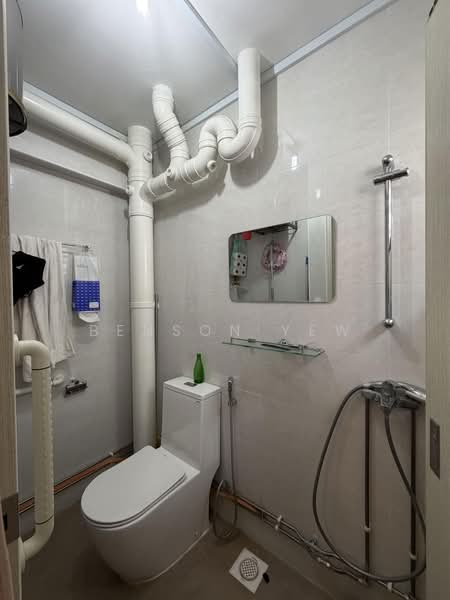 419 Hougang Avenue 8, 419 Hougang Avenue 8, 3 Bedrooms, 1,109 sqft, HDB Flat For Sale, by Benson Yew, 500234626 - Bathroom - PropertyGuru.com.sg