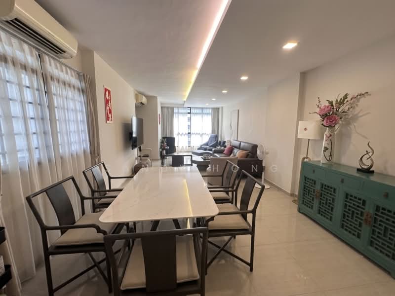 271C Jurong West Street 24, 271C Jurong West Street 24, 3 Bedrooms, 1,205 sqft, HDB Flat For Sale, by Sandy Hong, 500234630 - Living Room - PropertyGuru.com.sg