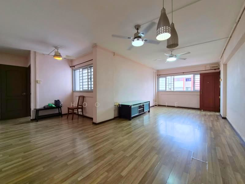 524 Hougang Avenue 6, 524 Hougang Avenue 6, Hougang / Punggol / Sengkang, 3 Bedrooms, 1,130 sqft, HDB Flat For Sale, by Khoo Maggie, 500234637 - Living Room - PropertyGuru.com.sg