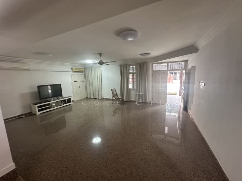 Kovan land for redevelopment, Rosyth Road , Phillips Ave , Glasgow road , Kovan, Serangoon Garden, 6 Bedrooms, 4,000 sqft, Bungalow House For Sale, by Nicole Chia, 500234649 - Living Room - PropertyGuru.com.sg