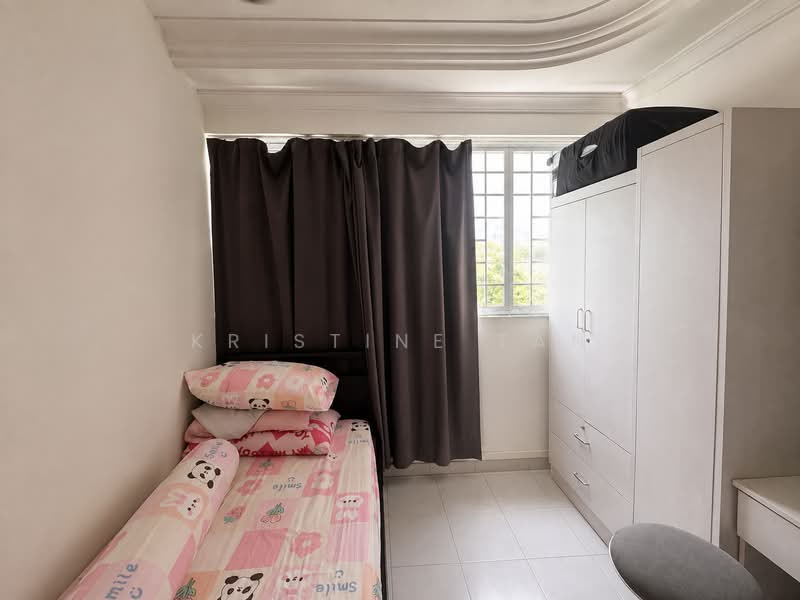 531 Bukit Batok Street 51, 531 Bukit Batok Street 51, 4 Bedrooms, 1,313 sqft, HDB Flat For Sale, by Kristine Tan, 500234650 - Bedroom 4 - PropertyGuru.com.sg