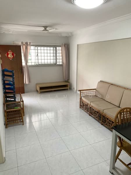 206 Bukit Batok Street 21, 206 Bukit Batok Street 21, 2 Bedrooms, 785 sqft, HDB Flat For Sale, by William Wong, 500234651 - Living Room - PropertyGuru.com.sg