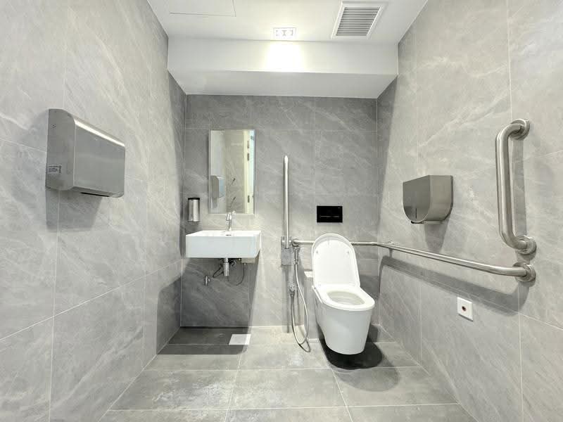 Brand New with Lift | North Canal Road, Clarke Quay, North Canal Road/ Clarke Quay/ Carpenter Street/ Hongkong Street/ Raffles Place, 3,158 sqft, Shop / Shophouse For Rent, by Vivien Tan, 500234658 - Bathroom - CommercialGuru.com.sg