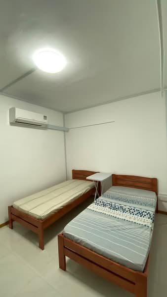 220 Yishun Street 21, 220 Yishun Street 21, Room Rental, 150 sqft, HDB Flat For Rent, by Denise Ho, 500234661 - Bedroom - PropertyGuru.com.sg