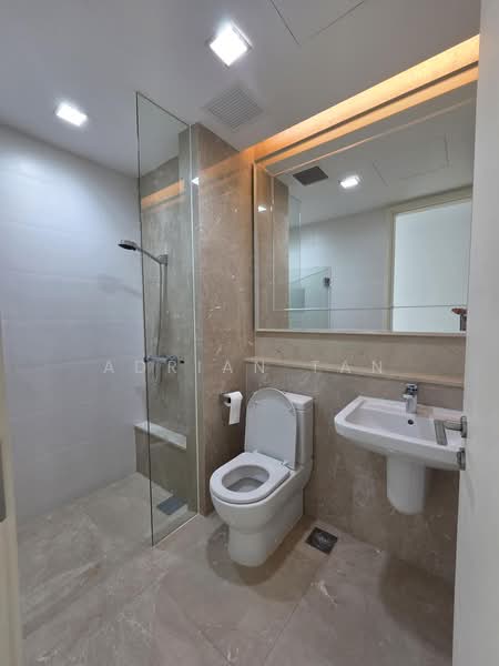 The Trillium, 112 Kim Seng Road, 4 Bedrooms, 2,284 sqft, Condominium For Rent, by Adrian Tan, 500234669 - Bathroom - PropertyGuru.com.sg
