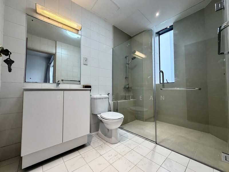 Beverly Hill, 61 Grange Road, 4 Bedrooms, 3,778 sqft, Condominium For Rent, by Daphne Lean, 500234681 - Bathroom - PropertyGuru.com.sg