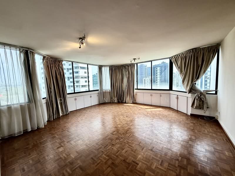Beverly Hill, 61 Grange Road, 4 Bedrooms, 3,778 sqft, Condominium For Rent, by Daphne Lean, 500234681 - Living Room - PropertyGuru.com.sg