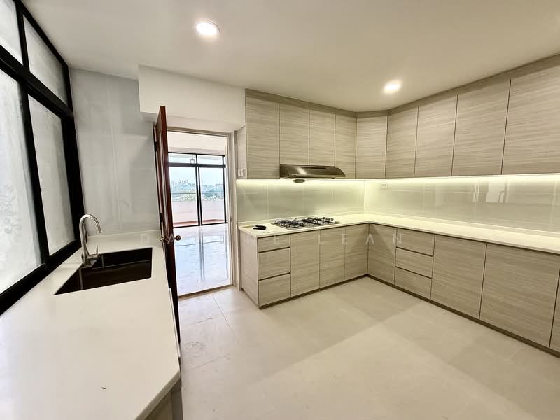 Beverly Hill, 61 Grange Road, 4 Bedrooms, 3,778 sqft, Condominium For Rent, by Daphne Lean, 500234681 - Kitchen - PropertyGuru.com.sg