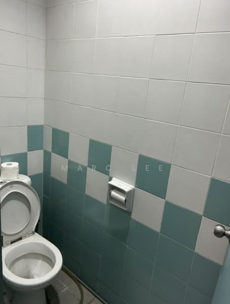Orion @ Paya Lebar, 160 Paya Lebar Road, 1,701 sqft, Light Industrial (B1) For Rent, by Marc Lee, 500234682 - Bathroom - CommercialGuru.com.sg