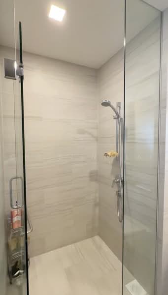 Alex Residences, 28 Alexandra View, 1 Bedroom, 474 sqft, Apartment For Rent, by Christine Lai, 500234684 - Bathroom - PropertyGuru.com.sg
