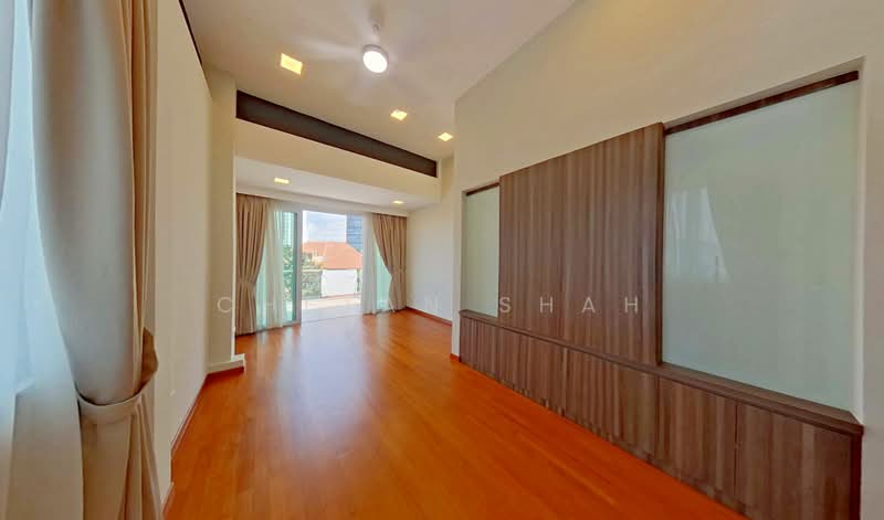 walmer drive, Walmer Drive, 5 Bedrooms, 2,004 sqft, Semi-Detached House For Rent, by Chetan Shah, 500234687 - Living Room - PropertyGuru.com.sg