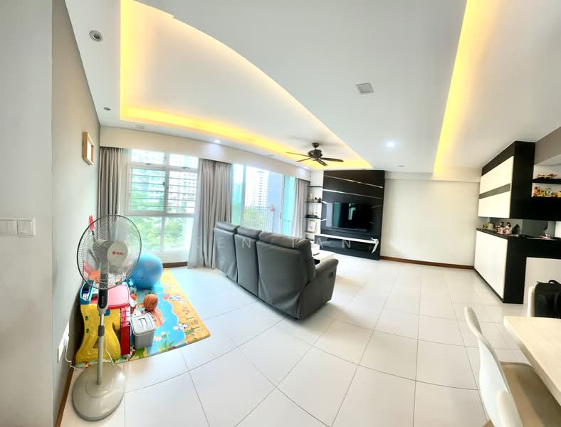 618C Punggol Drive, 618C Punggol Drive, Hougang / Punggol / Sengkang, 3 Bedrooms, 1,270 sqft, HDB Flat For Sale, by Ken Tan, 500234696 - Living Room - PropertyGuru.com.sg