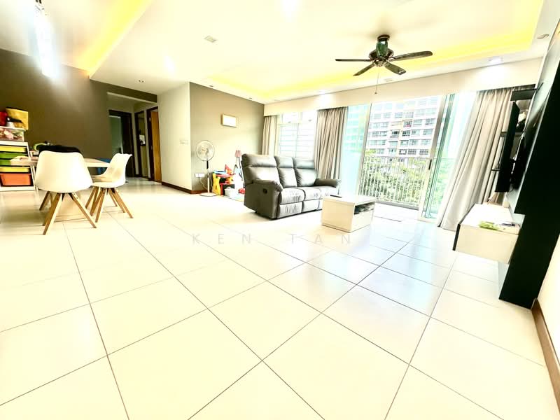 618C Punggol Drive, 618C Punggol Drive, Hougang / Punggol / Sengkang, 3 Bedrooms, 1,270 sqft, HDB Flat For Sale, by Ken Tan, 500234696 - Living Room - PropertyGuru.com.sg