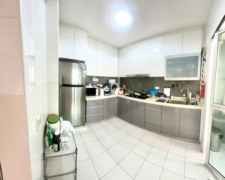 618C Punggol Drive, 618C Punggol Drive, Hougang / Punggol / Sengkang, 3 Bedrooms, 1,270 sqft, HDB Flat For Sale, by Ken Tan, 500234696 - Kitchen - PropertyGuru.com.sg