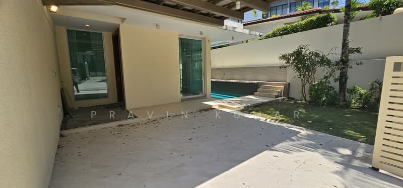 Namly Crescent, , 5 Bedrooms, 4,400 sqft, Semi-Detached House For Rent, by Pravin Kumar, 500234698 - Exterior - PropertyGuru.com.sg