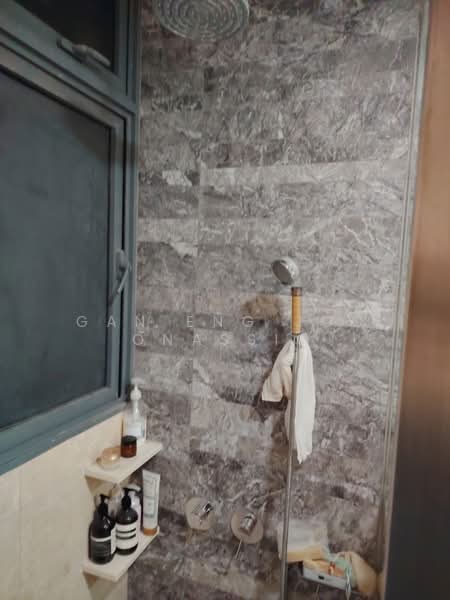 Watertown, 63 Punggol Central, 3 Bedrooms, 1,119 sqft, Condominium For Rent, by Gan Eng Joo ONASSIS, 500234706 - Bathroom - PropertyGuru.com.sg