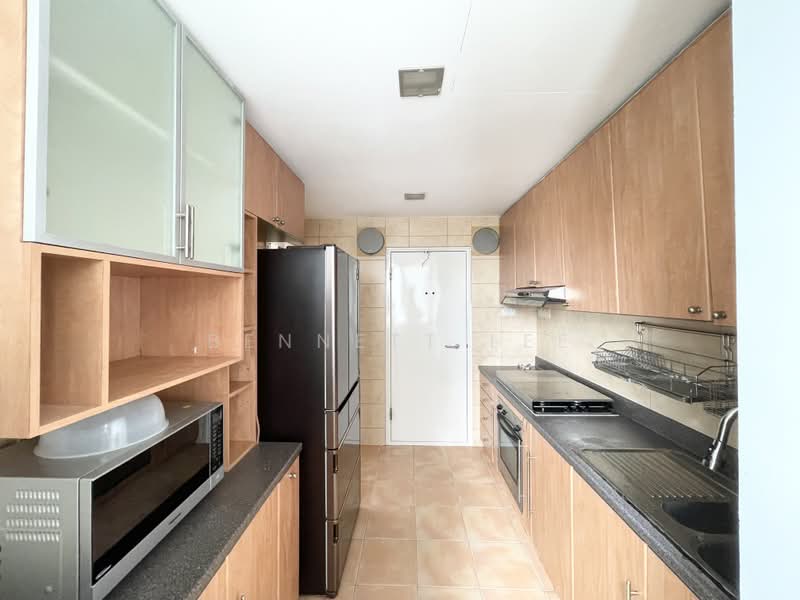 Casablanca, 23 Rosewood Drive, 3 Bedrooms, 936 sqft, Condominium For Sale, by Bennett Lee, 500234709 - Kitchen - PropertyGuru.com.sg