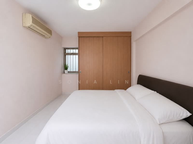 318D Anchorvale Link, 318D Anchorvale Link, 3 Bedrooms, 1,184 sqft, HDB Flat For Sale, by Sonia Lin, 500234726 - Bedroom - PropertyGuru.com.sg