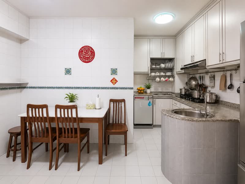 318D Anchorvale Link, 318D Anchorvale Link, 3 Bedrooms, 1,184 sqft, HDB Flat For Sale, by Sonia Lin, 500234726 - Kitchen - PropertyGuru.com.sg