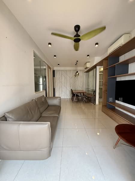 Hundred Palms Residences, 262 Yio Chu Kang Road, 3 Bedrooms, 1,055 sqft, Condominium For Rent, by Rayne Chua 蔡美慧, 500234730 - Living Room - PropertyGuru.com.sg