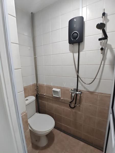 The Sunny Spring, 50 Lorong 40 Geylang, Room Rental, 100 sqft, Apartment For Rent, by Steve Voon, 500234748 - Bathroom - PropertyGuru.com.sg