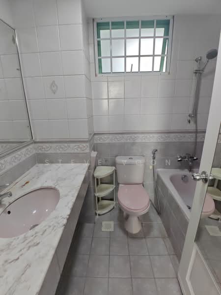 The Sunny Spring, 50 Lorong 40 Geylang, Room Rental, 100 sqft, Apartment For Rent, by Steve Voon, 500234748 - Bathroom - PropertyGuru.com.sg