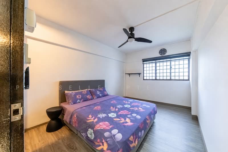 231 Ang Mo Kio Avenue 3, 231 Ang Mo Kio Avenue 3, 3 Bedrooms, 990 sqft, HDB Flat For Sale, by Elaine Wong, 500234750 - Bedroom - PropertyGuru.com.sg