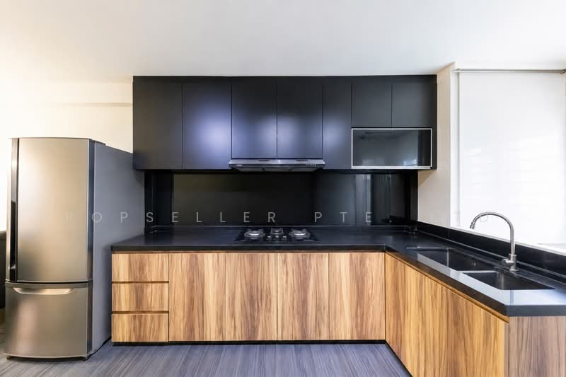 231 Ang Mo Kio Avenue 3, 231 Ang Mo Kio Avenue 3, 3 Bedrooms, 990 sqft, HDB Flat For Sale, by Elaine Wong, 500234750 - Kitchen - PropertyGuru.com.sg